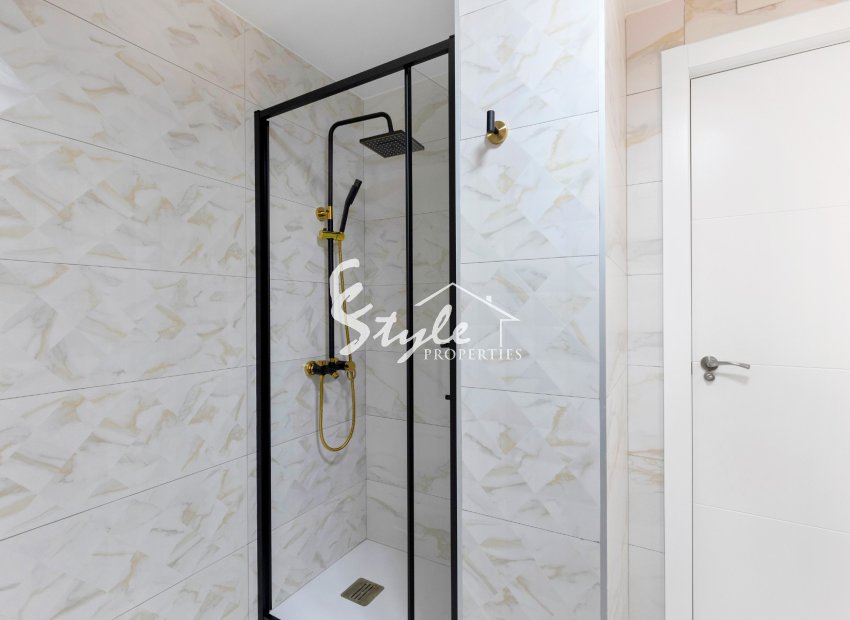 Resale - Apartment - Torrevieja - La Mata