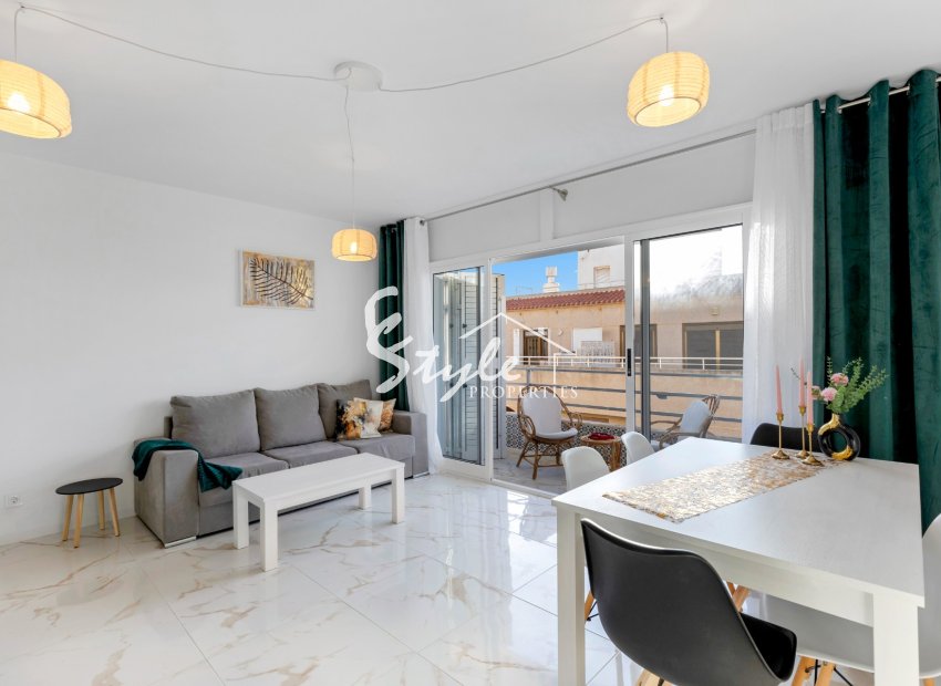 Resale - Apartment - Torrevieja - La Mata