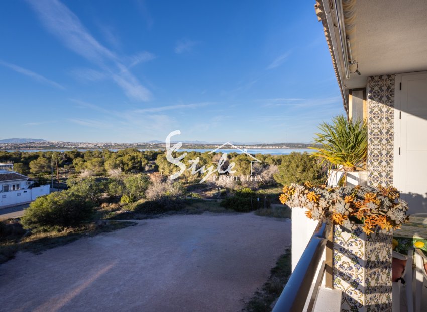 Resale - Apartment - Torrevieja - La Siesta
