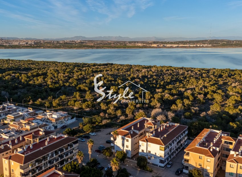 Resale - Apartment - Torrevieja - La Siesta