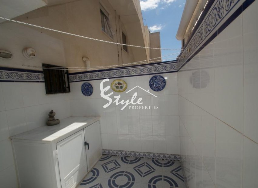 Resale - Apartment - Torrevieja - La Veleta