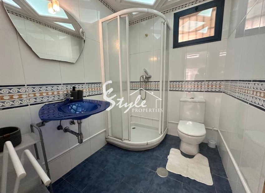 Resale - Apartment - Torrevieja - La Veleta