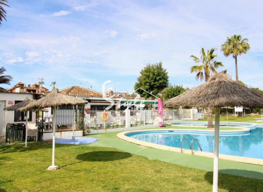 Resale - Apartment - Torrevieja - Lago Jardin