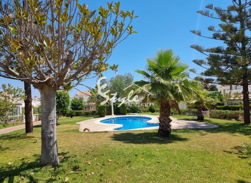 Resale - Apartment - Torrevieja - Los Balcones