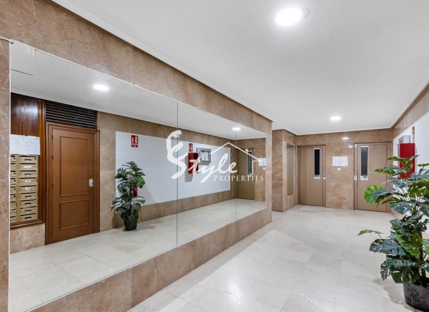 Resale - Apartment - Torrevieja - Playa del Cura