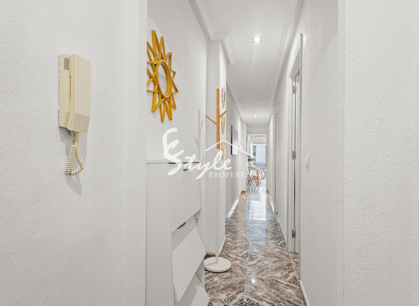 Resale - Apartment - Torrevieja - Playa del Cura