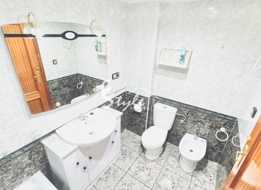 Resale - Apartment - Torrevieja