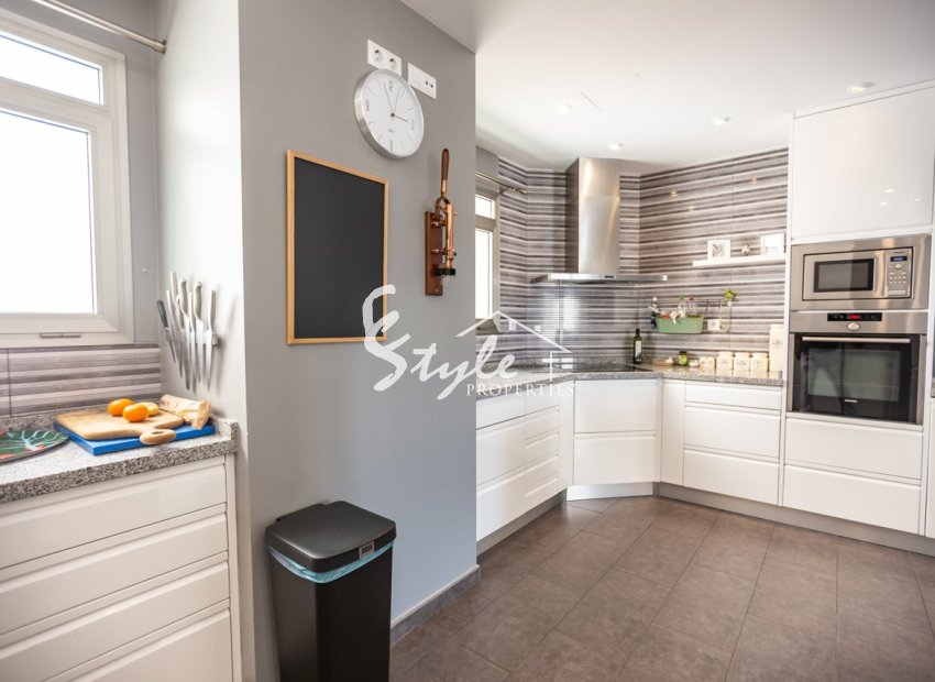 Resale - Apartment - Villamartin, Orihuela Costa - Villamartin