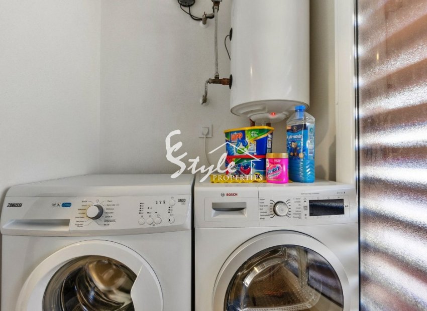 Resale - Apartment - Villamartin