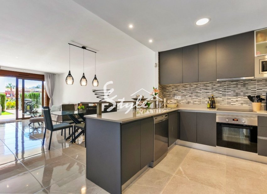 Resale - Apartment - Villamartin