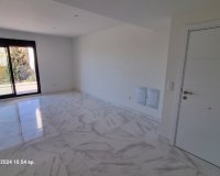 Resale - Apartment - Villamartin