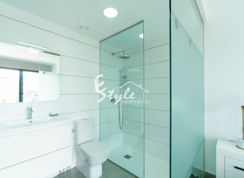 Resale - Apartment - Villamartin