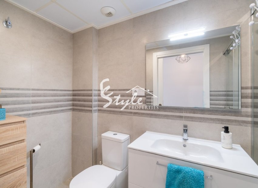 Resale - Apartment - Villamartin