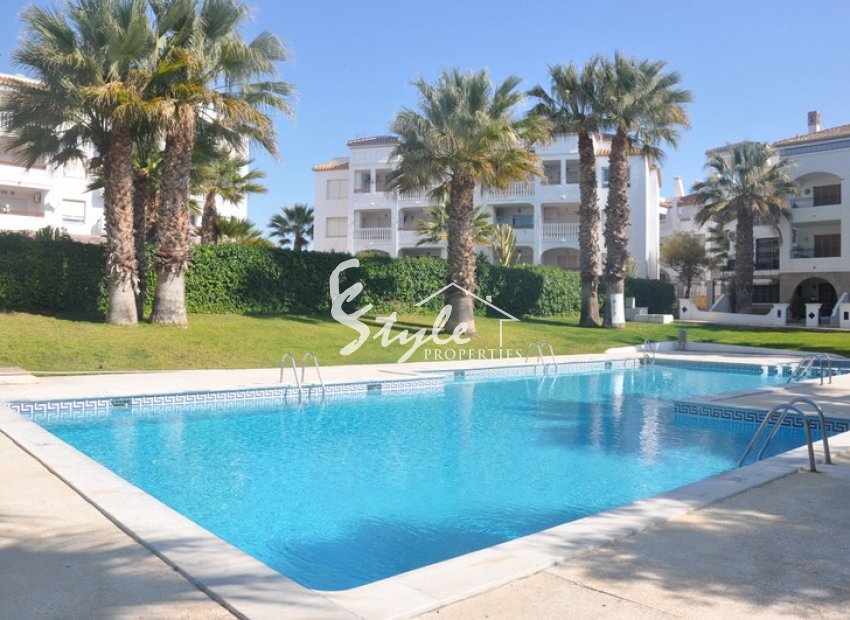Resale - Apartment - Villamartin