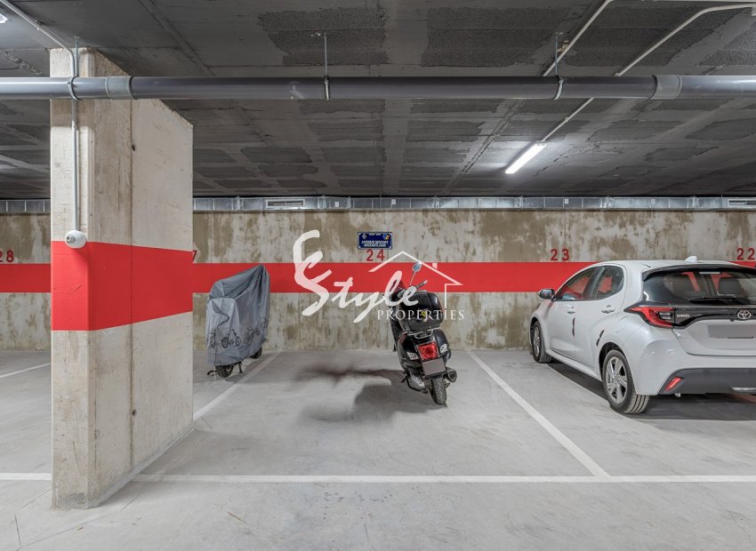 Resale - Apartments - Orihuela Costa  - Punta Prima