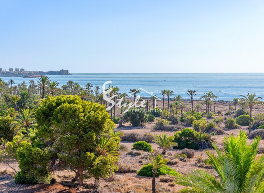 Resale - Apartments - Orihuela Costa  - Punta Prima