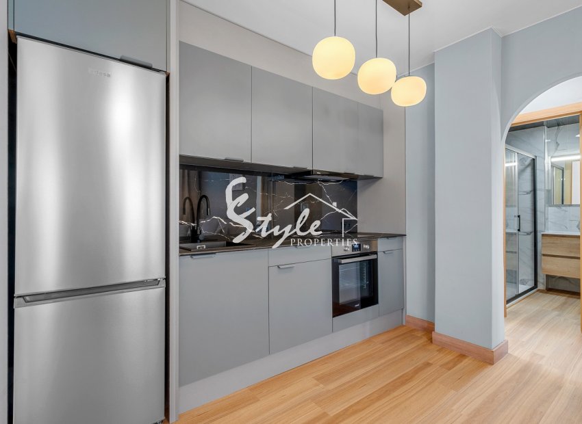 Resale - Apartments - San Miguel De Salinas - Orihuela Costa