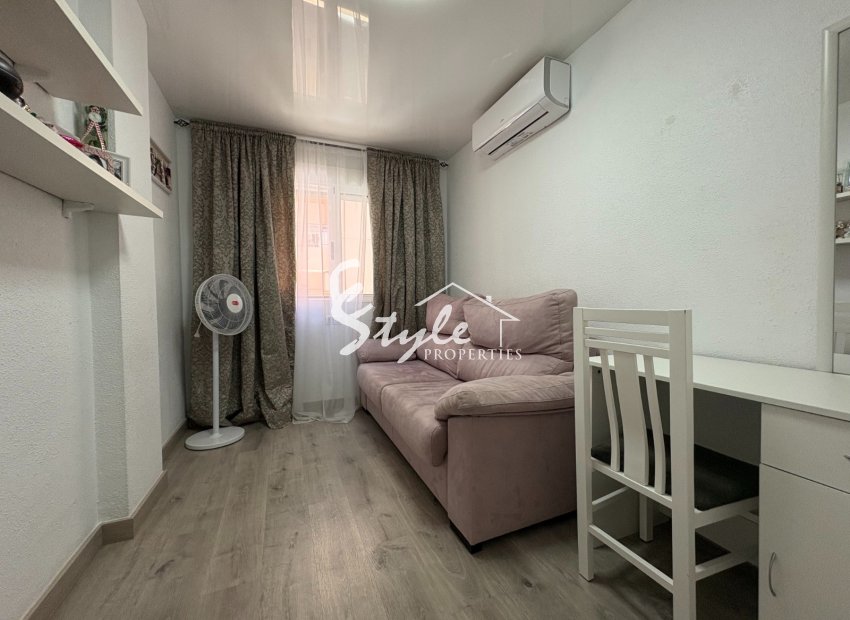 Resale - Apartments - Torrevieja - Center