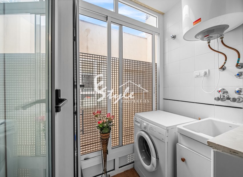 Resale - Ático - Torrevieja - Center