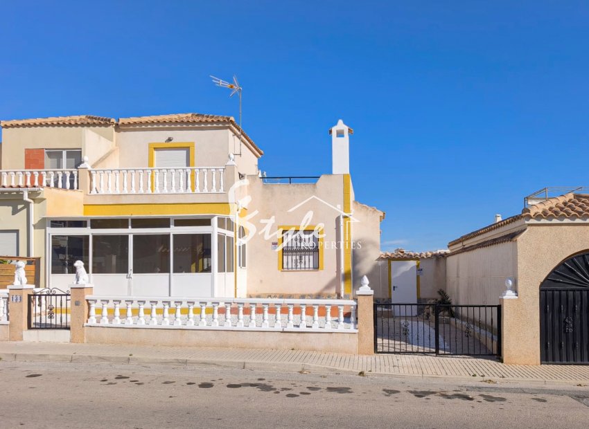 Resale - Bungalow - Orihuela Costa  - Los Altos