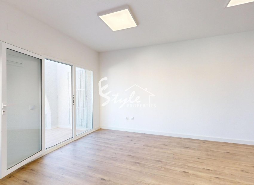 Resale - Bungalow - San Miguel De Salinas - BLUE LAGOON