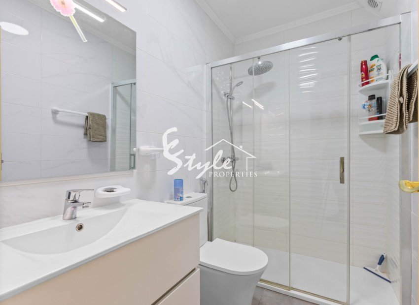 Resale - Bungalow - Torrevieja - El Chaparal