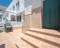 Resale - Casa de Pueblo - Torrevieja - La Mata