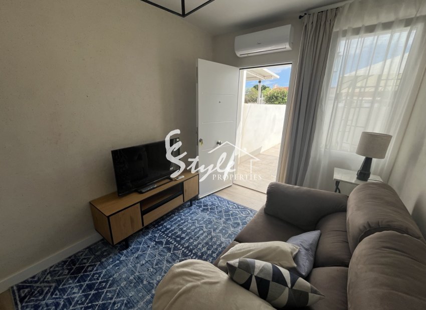 Resale - Casa de Pueblo - Torrevieja - Torreta