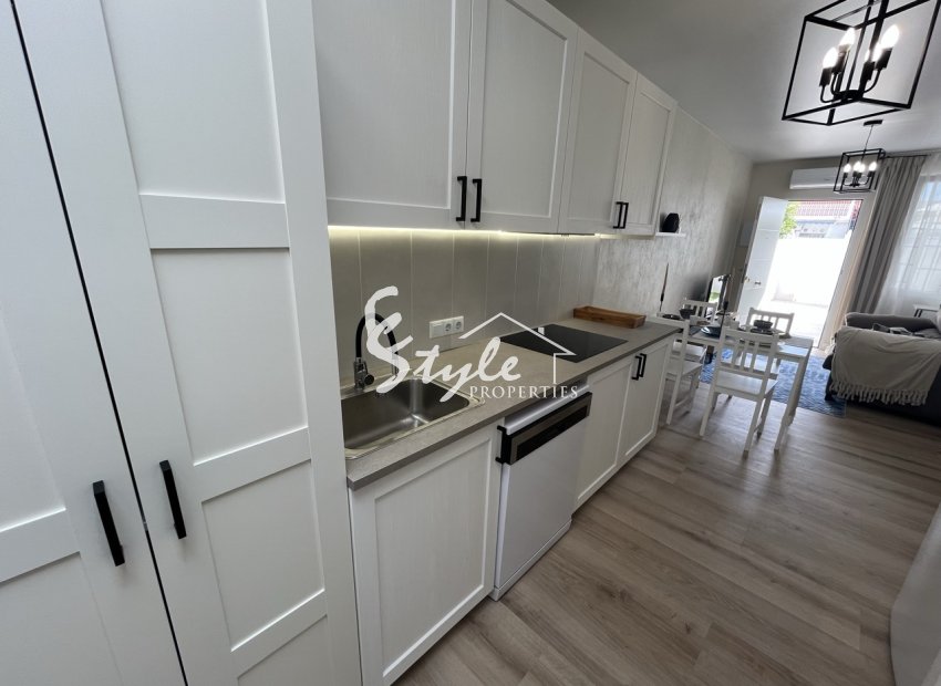 Resale - Casa de Pueblo - Torrevieja - Torreta