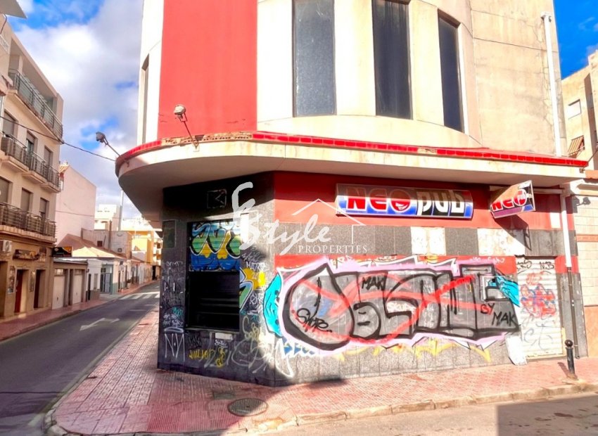 Resale - Commercial - Torrevieja - Playa del Cura