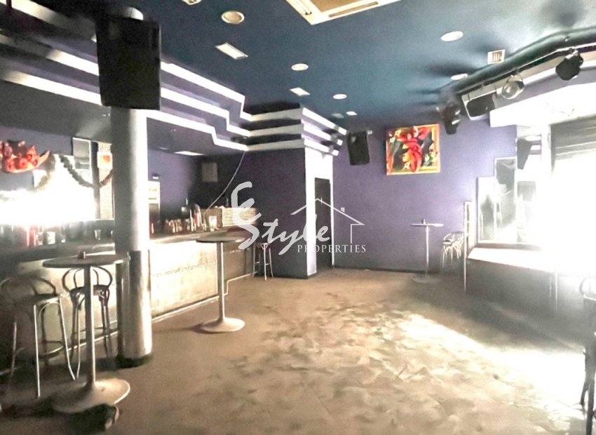 Resale - Commercial - Torrevieja - Playa del Cura