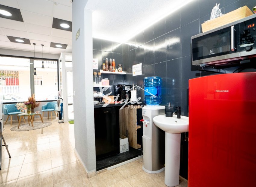 Resale - Commercial - Torrevieja