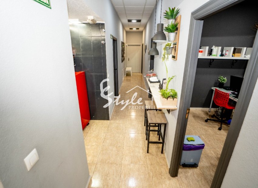 Resale - Commercial - Torrevieja