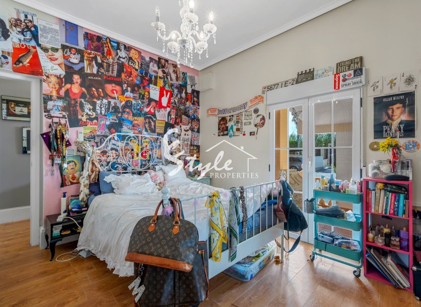 Resale - Country estate - Almoradi - Las heredades