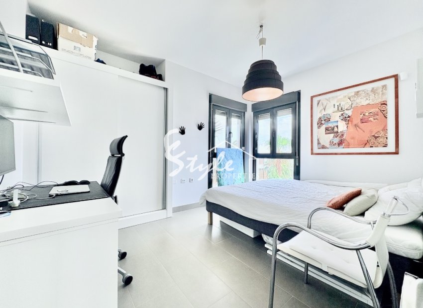 Resale - Duplex apartment - Las Ramblas