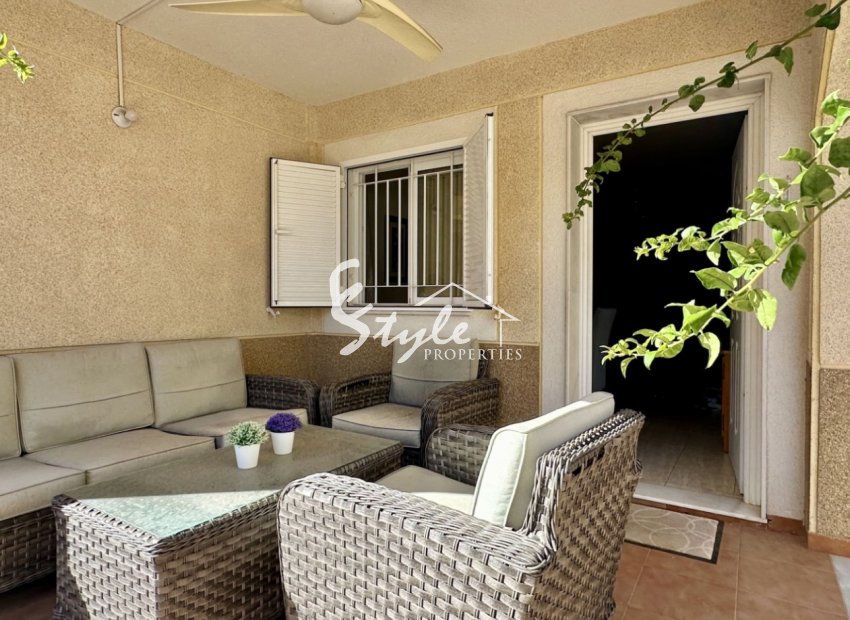 Resale - Duplex - Orihuela Costa  - Playa Flamenca