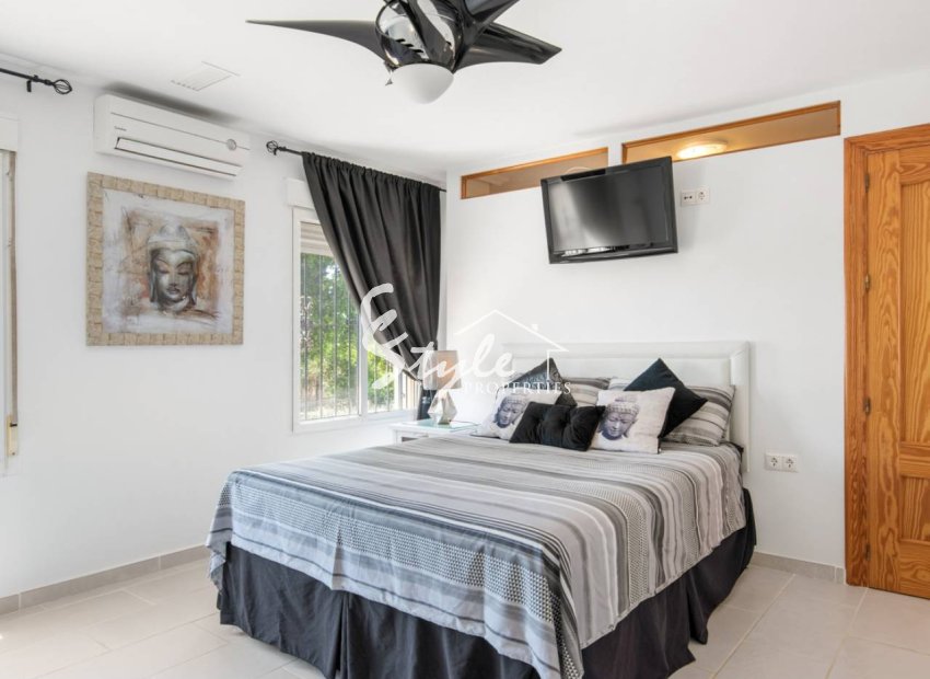 Resale - Finca Country Property - Alicante - Catral