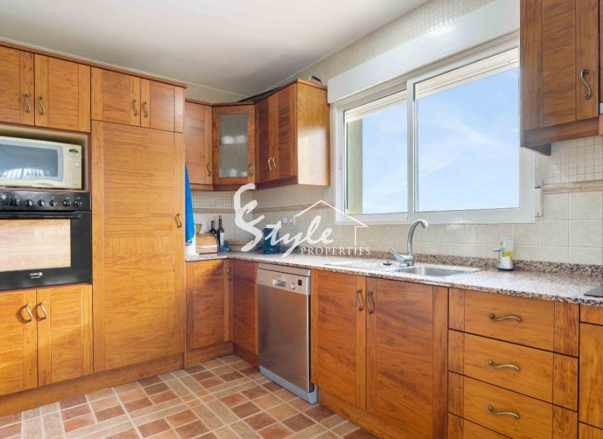 Resale - Finca Country Property - Orihuela