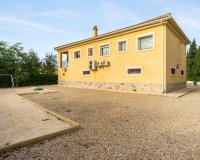 Resale - Finca Country Property - Orihuela