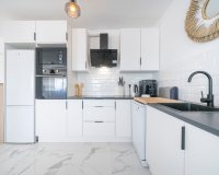 Resale - Flat - Orihuela Costa  - Punta Prima