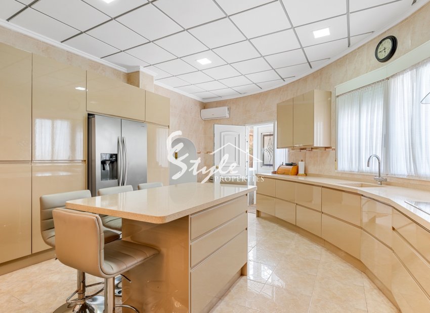 Resale - Property - Ciudad Quesada