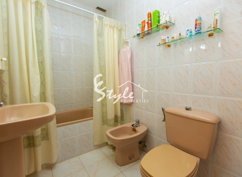 Resale - Quad House - Los Altos