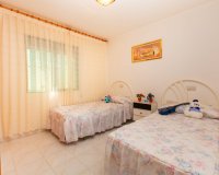 Resale - Quad House - Los Altos