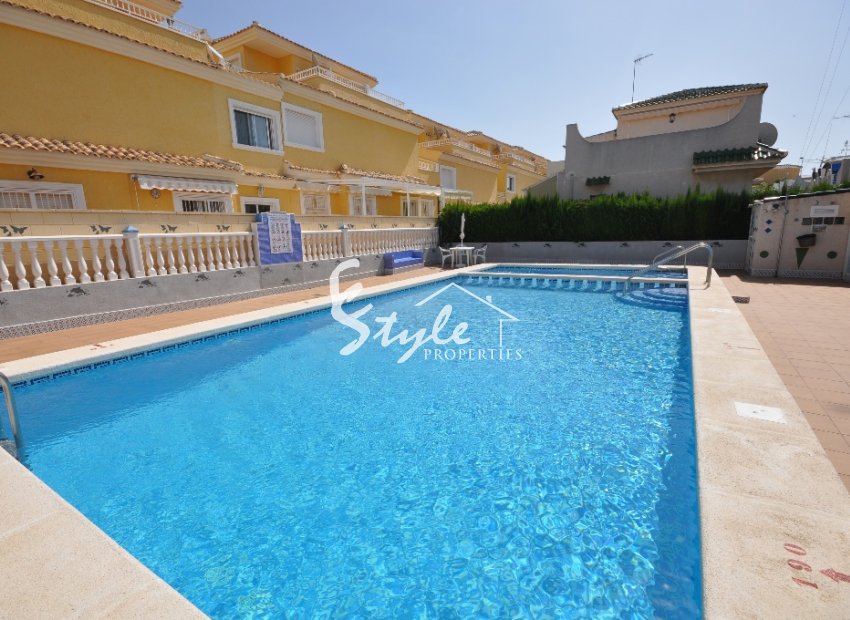 Resale - Quad House - Los Altos