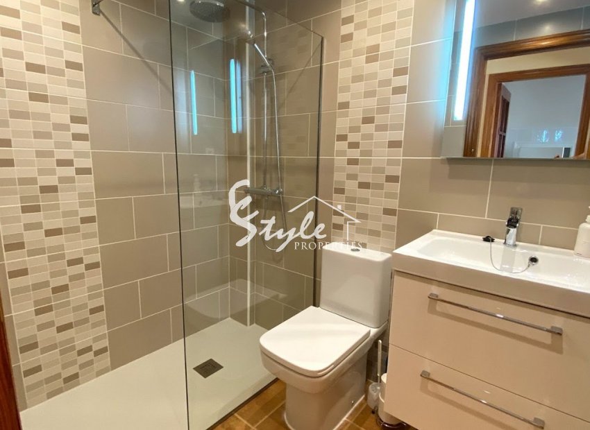 Resale - Quad House - Los Altos