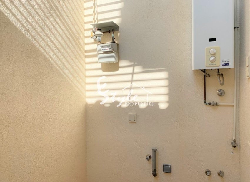 Resale - Quad - Los Altos