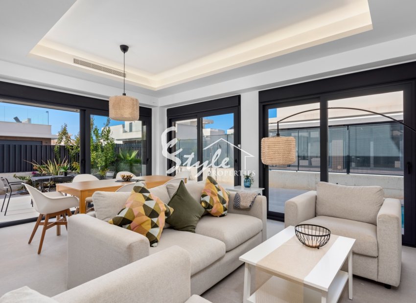 Resale - Semi - Detached Villa - Ciudad Quesada - La Marina