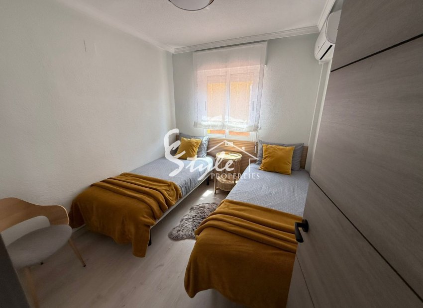 Resale - Semi-Detached Villa - Los Altos