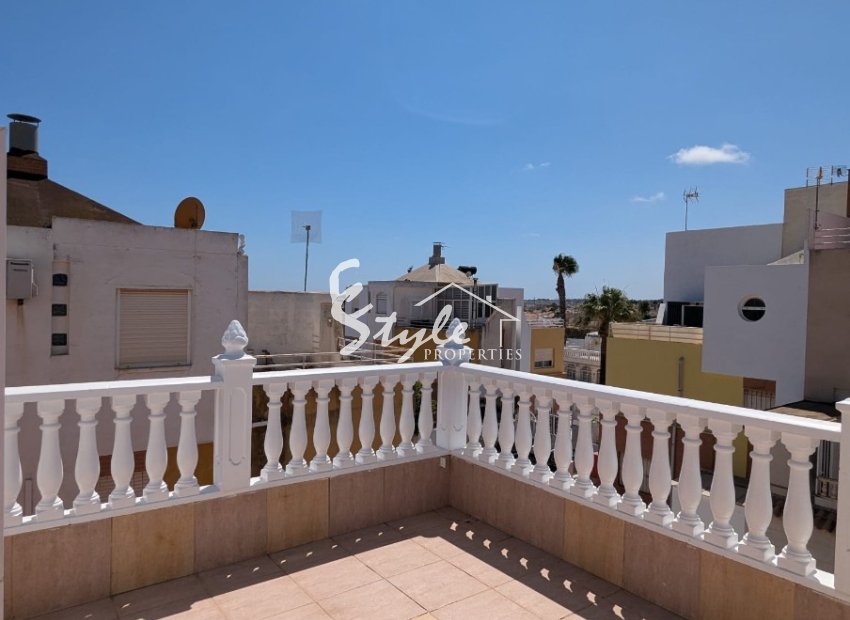 Resale - Semi-Detached Villa - Los Altos