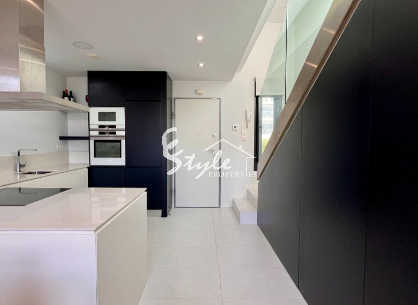 Resale - Semi - Detached Villa - Los Dolses